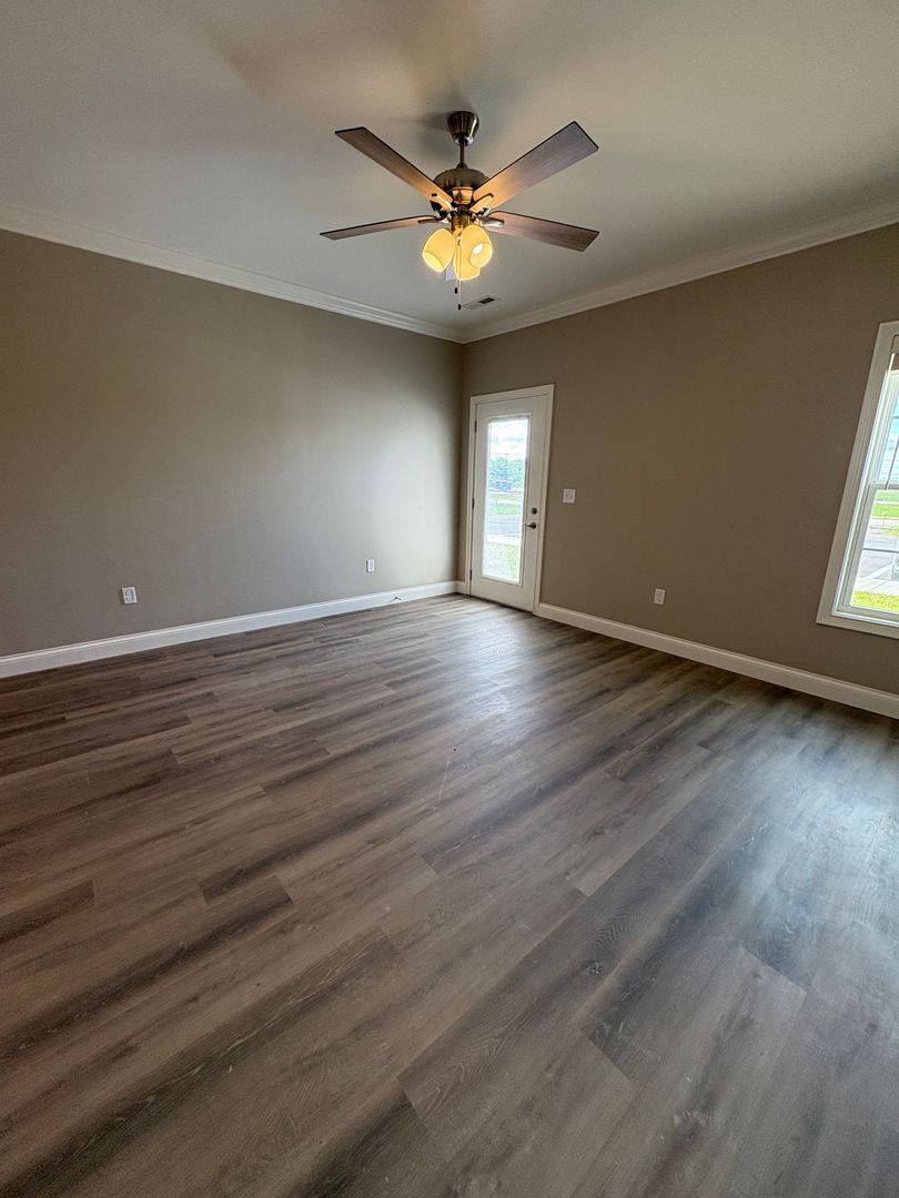 Apartment for rent at 5222 Bakers Spring St, Bowling Green, KY 42101