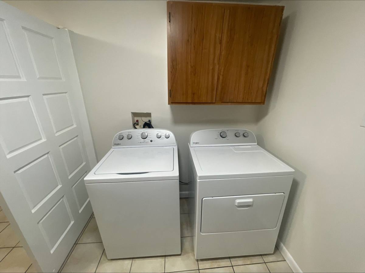 Apartment for rent at 608-04 Houma Blvd, Metairie, LA 70001