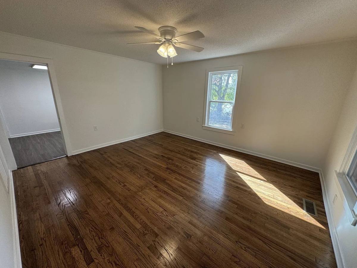 House for rent at 124 Hedge St, Central, SC 29630