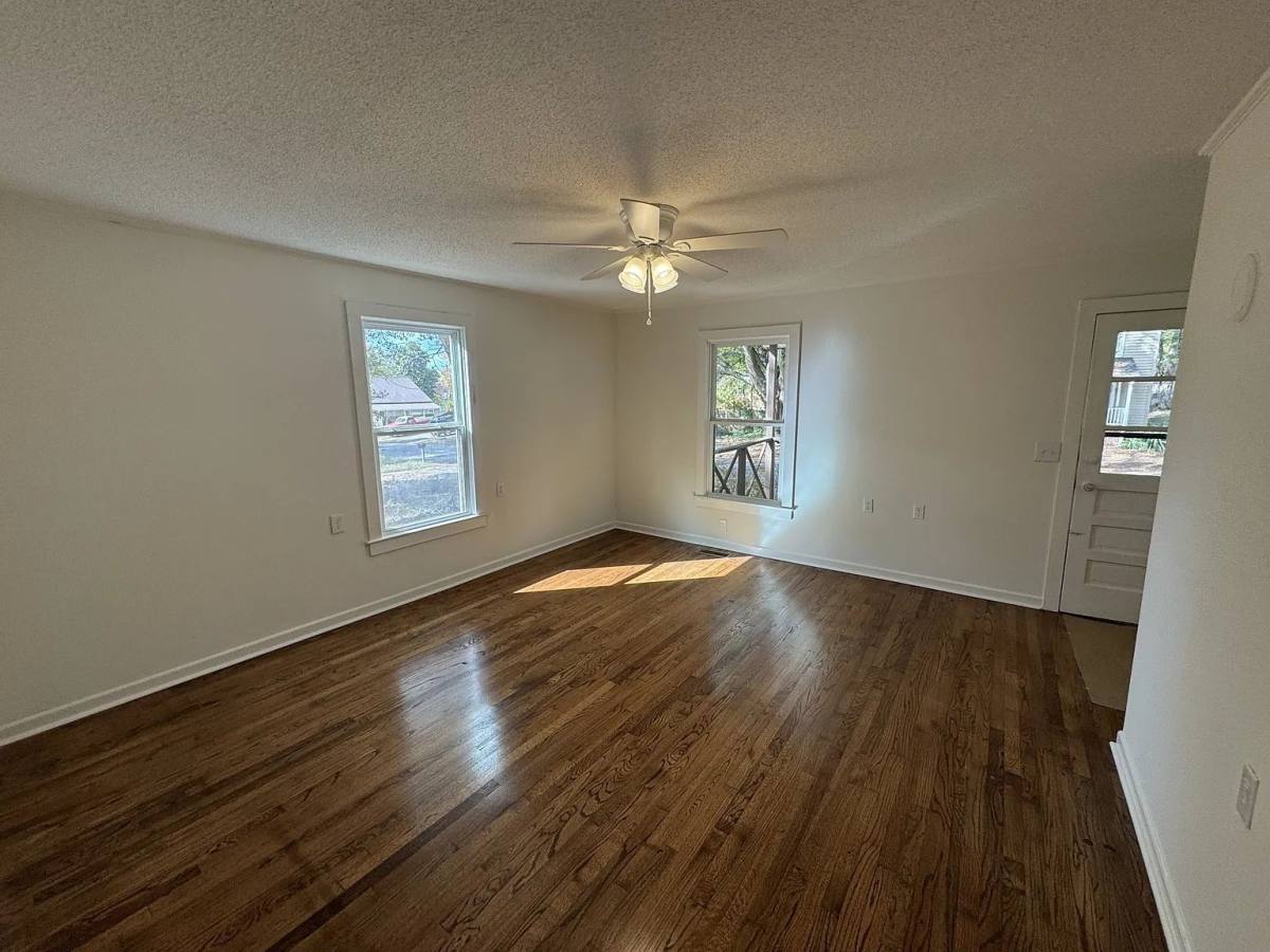House for rent at 124 Hedge St, Central, SC 29630