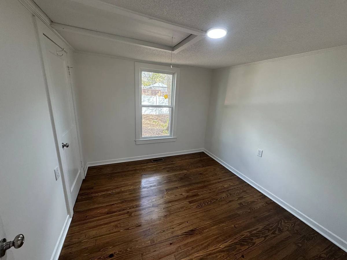 House for rent at 124 Hedge St, Central, SC 29630