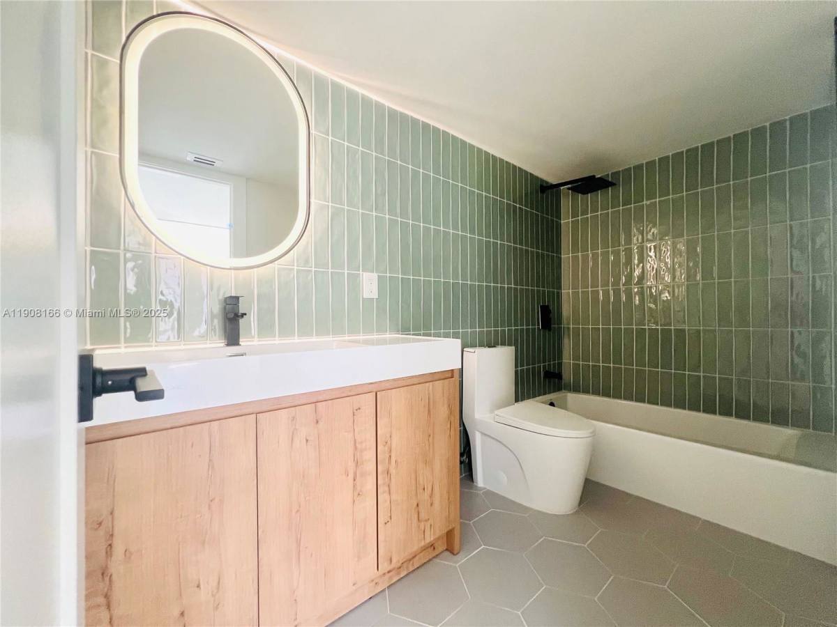 Apartment for rent at 201 Jefferson Ave, Miami Beach, FL 33139