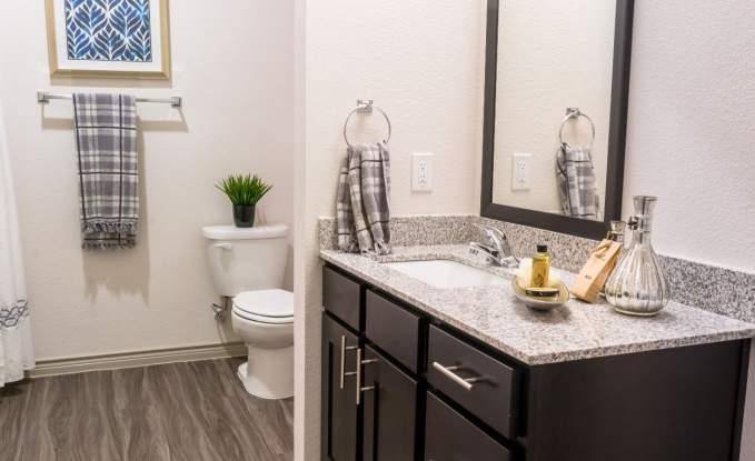 Apartment for rent at 3741 Post Oak Blvd, Euless, TX 76040