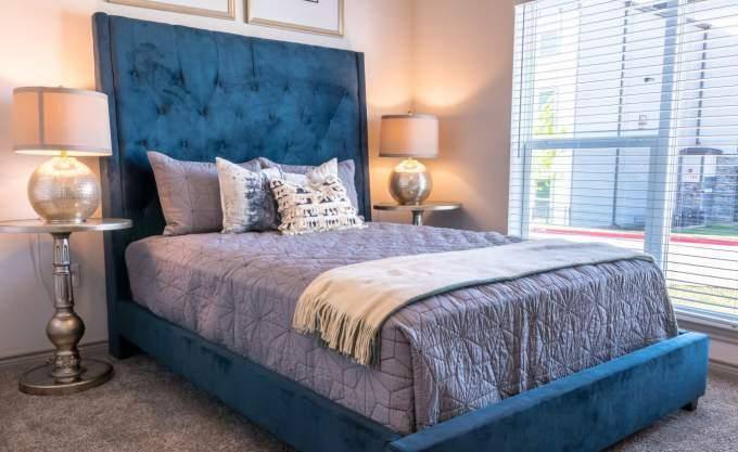 Apartment for rent at 3741 Post Oak Blvd, Euless, TX 76040