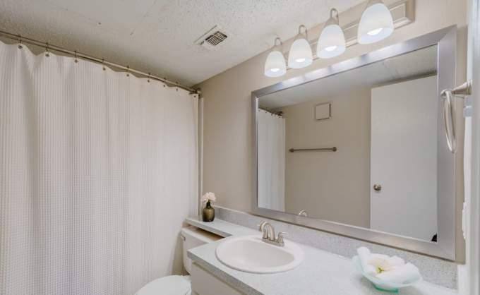 Apartment for rent at 6051 S Hulen St, Fort Worth, TX 76132