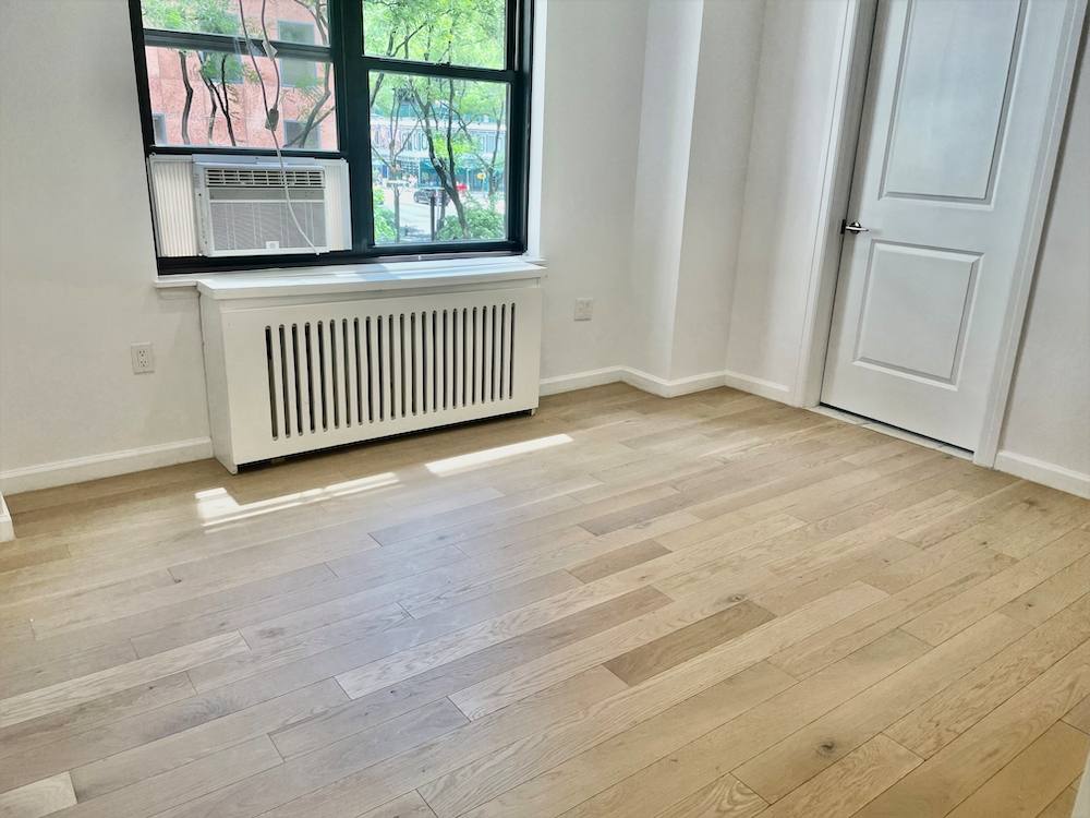 Apartment for rent at 160 E 48th St #4-Q, New York, NY 10017