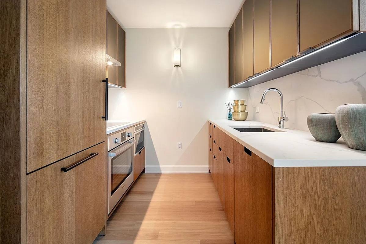 Apartment for rent at 420 E 54th St #509, New York, NY 10022