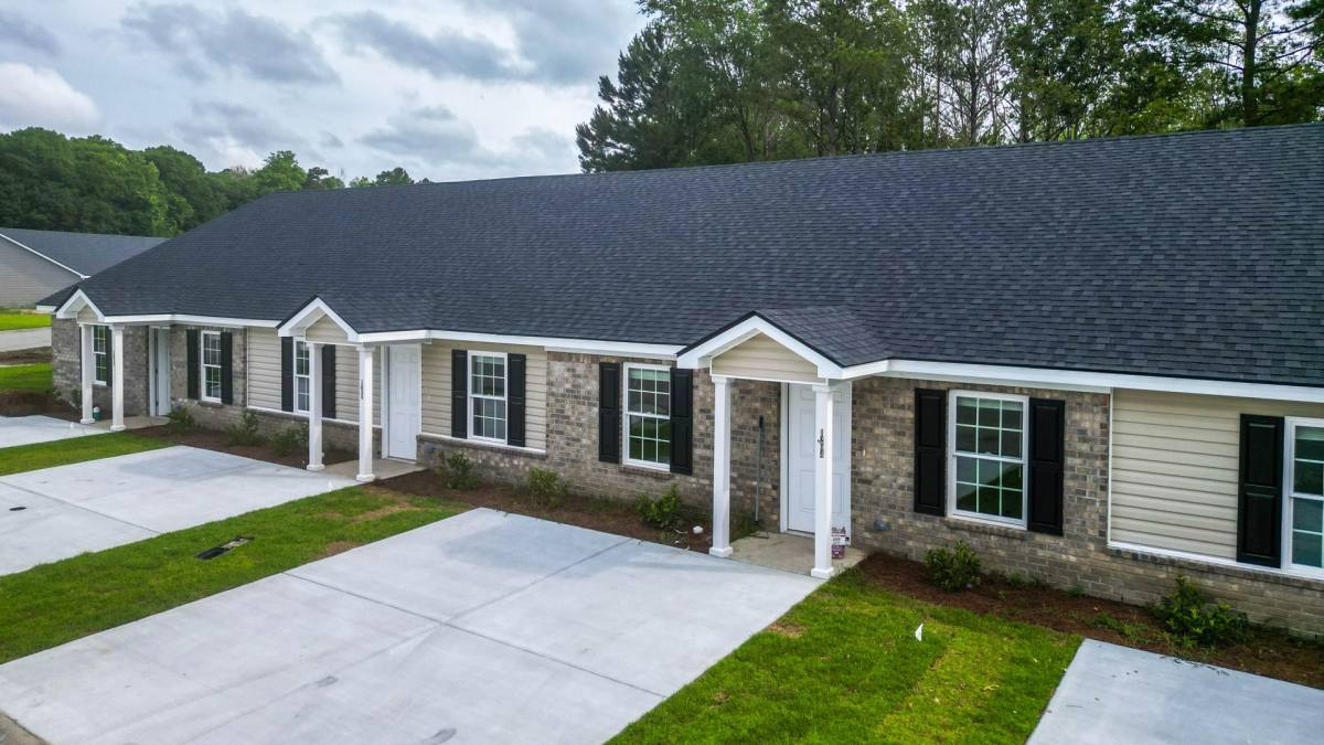 Townhouse for rent at 1030 Wadley Circle, Rincon, GA 31326