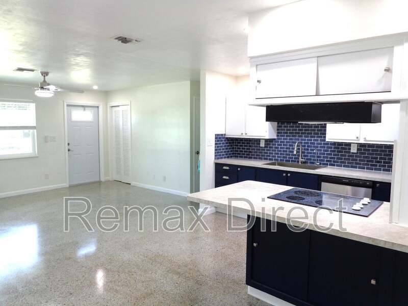 House for rent at 744 Buttonwood Rd, North Palm Beach, FL 33408