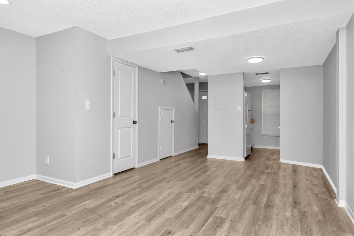 Townhouse for rent at 5112 E Temple Heights Rd, Tampa, FL 33617