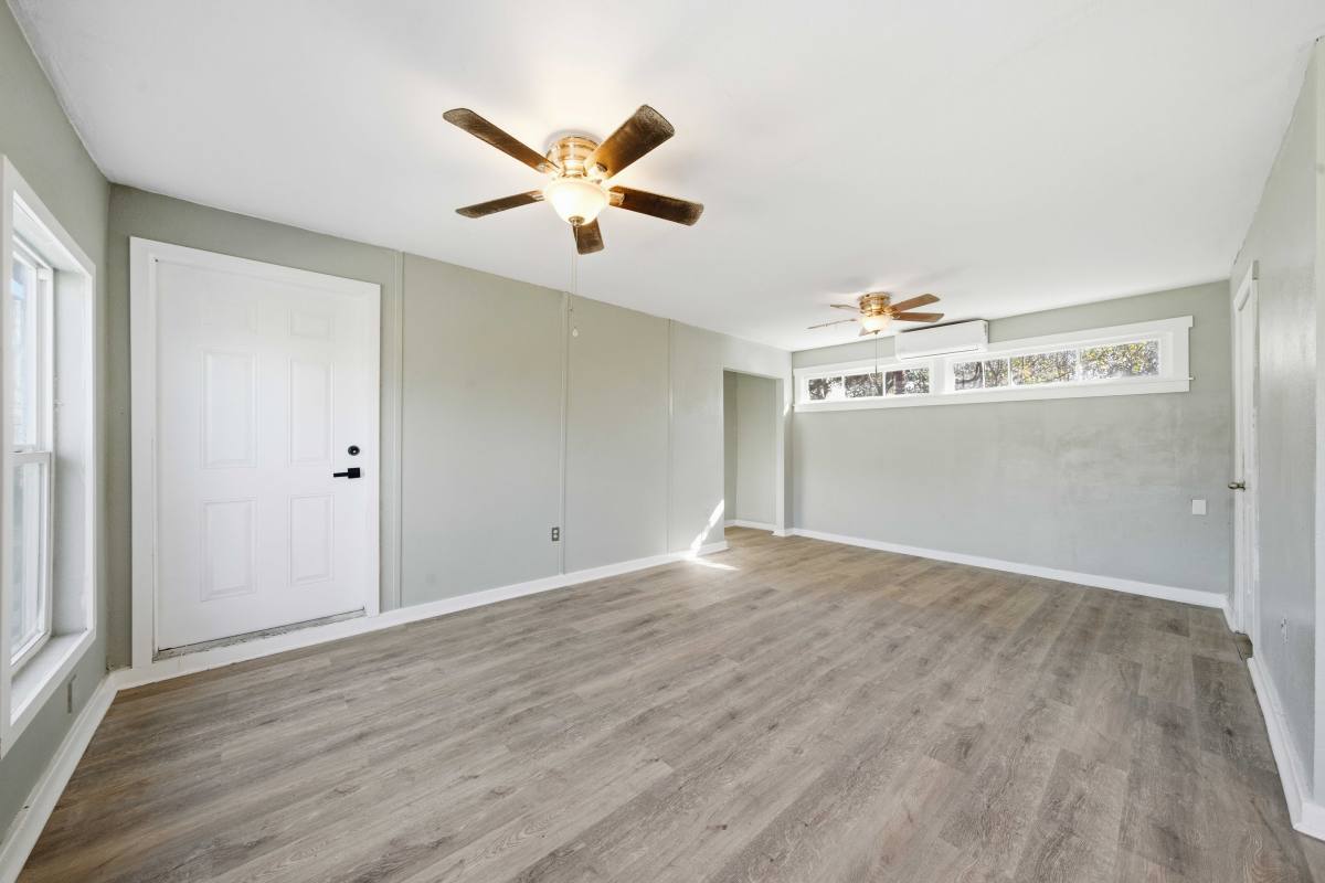 Apartment for rent at 122 Biering St #3, San Antonio, TX 78210