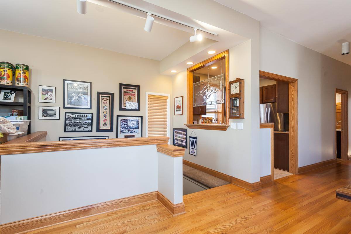 Apartment for rent at 1455 W Wilson Ave #2, Chicago, IL 60640