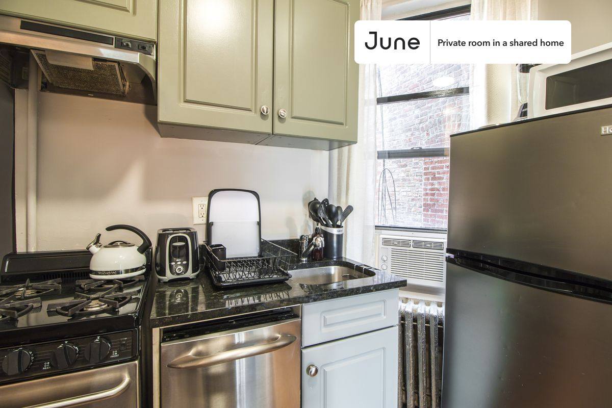 Apartment for rent at 355 E 4th St #C, New York, NY 10009