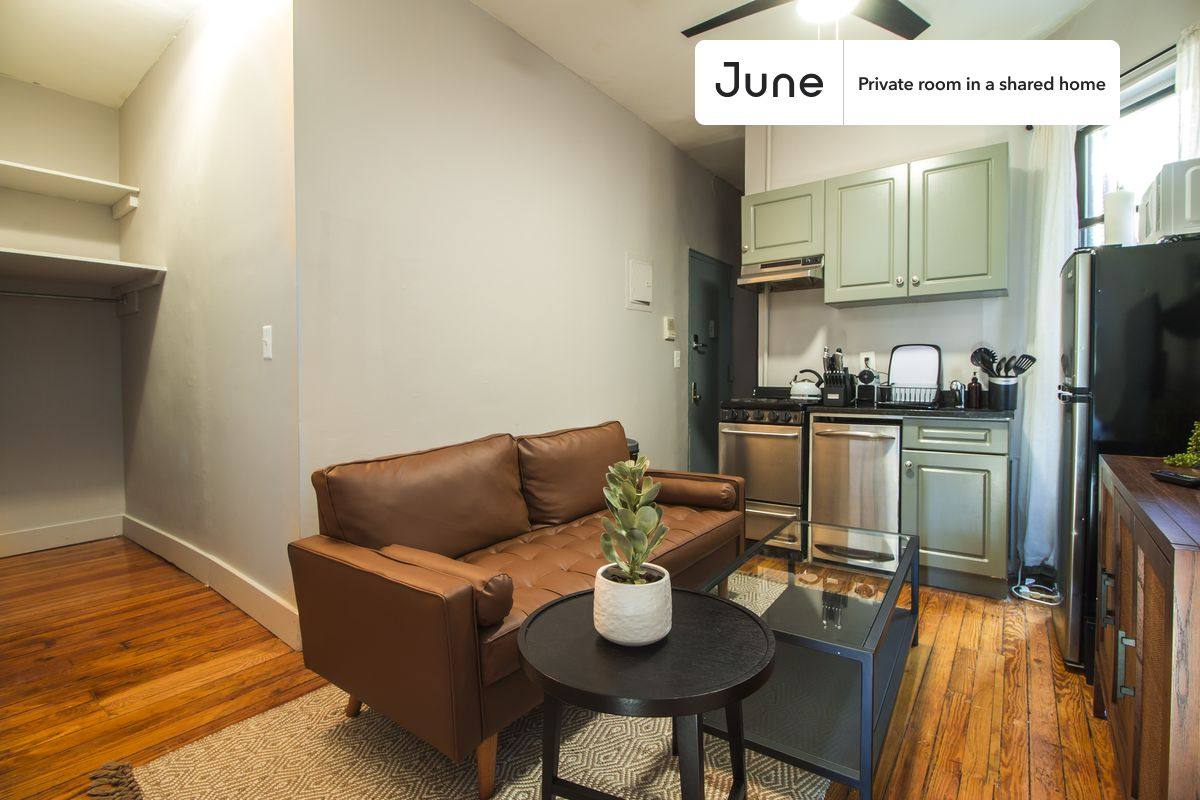Apartment for rent at 355 E 4th St #C, New York, NY 10009