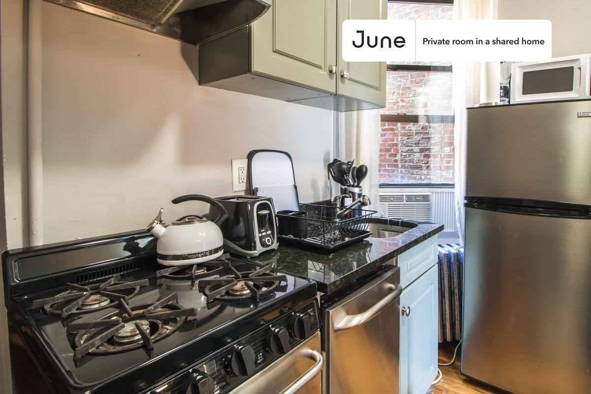 Apartment for rent at 355 E 4th St #C, New York, NY 10009