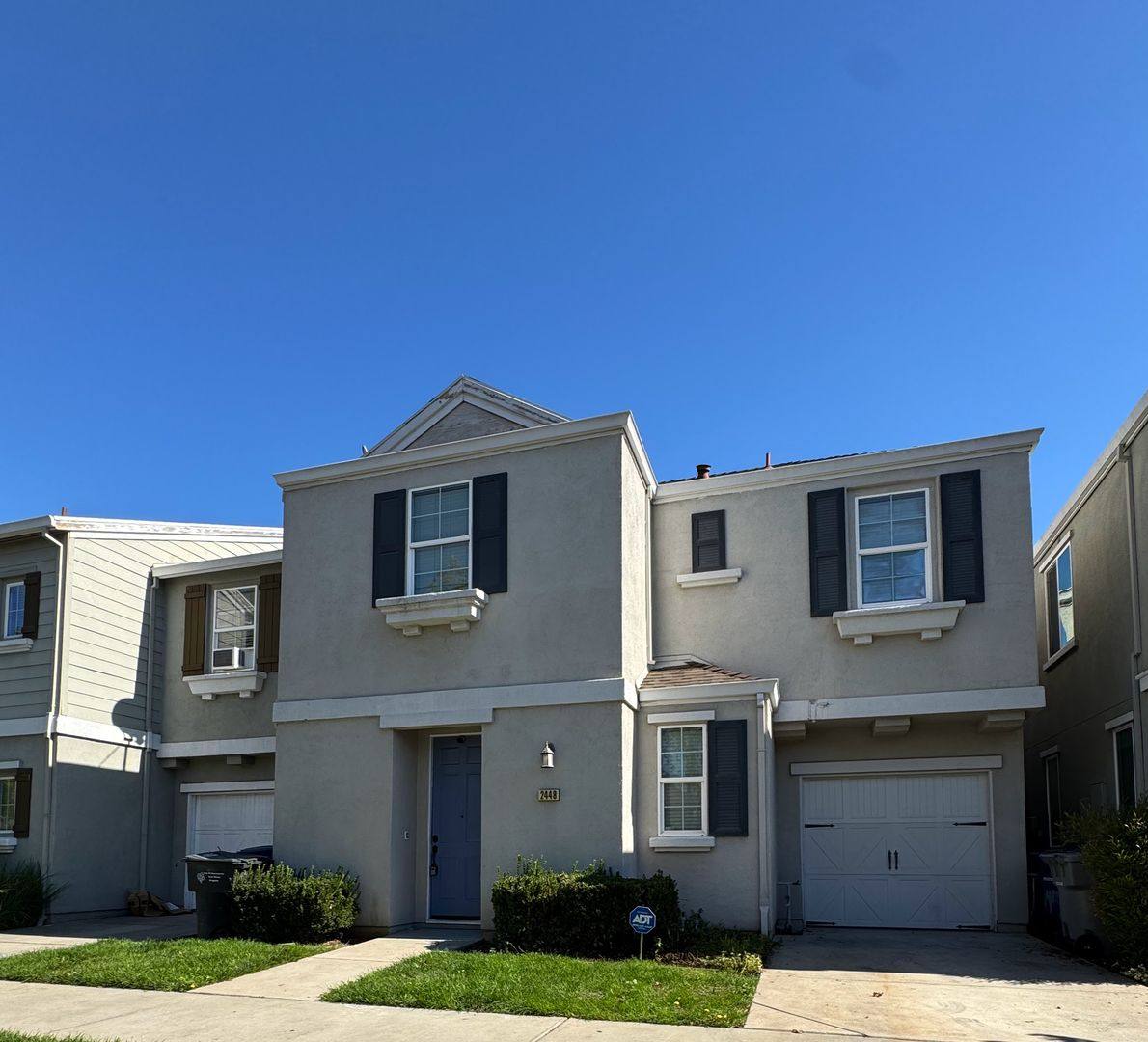 House for rent at 2448 Boxwood St, Sacramento, CA 95815