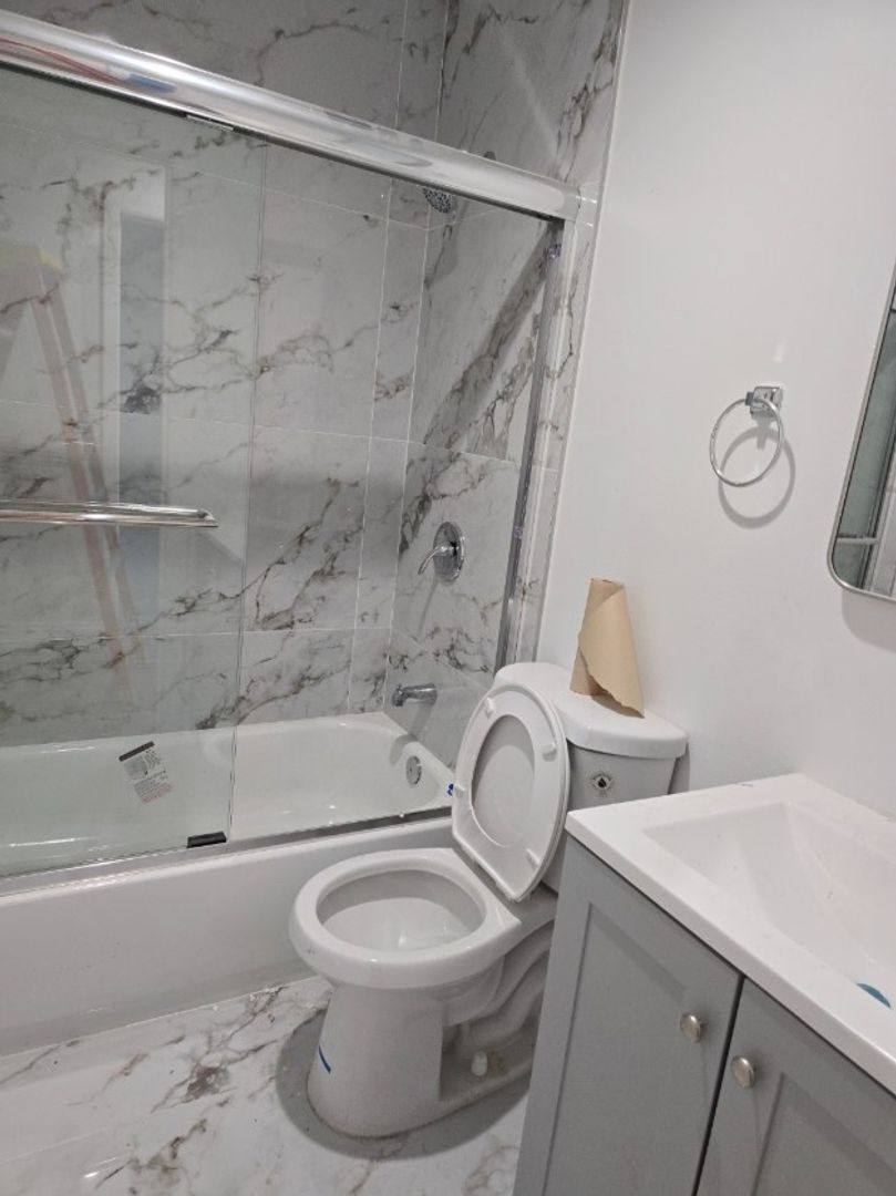 Apartment for rent at 1319 E 59th Place, Los Angeles, CA 90001