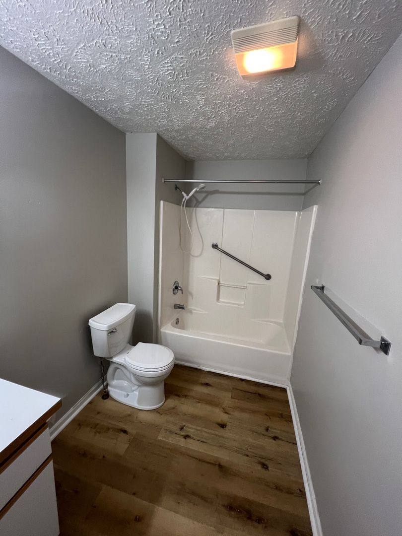 Apartment for rent at 726 Jefferson St, Grand Ledge, MI 48837