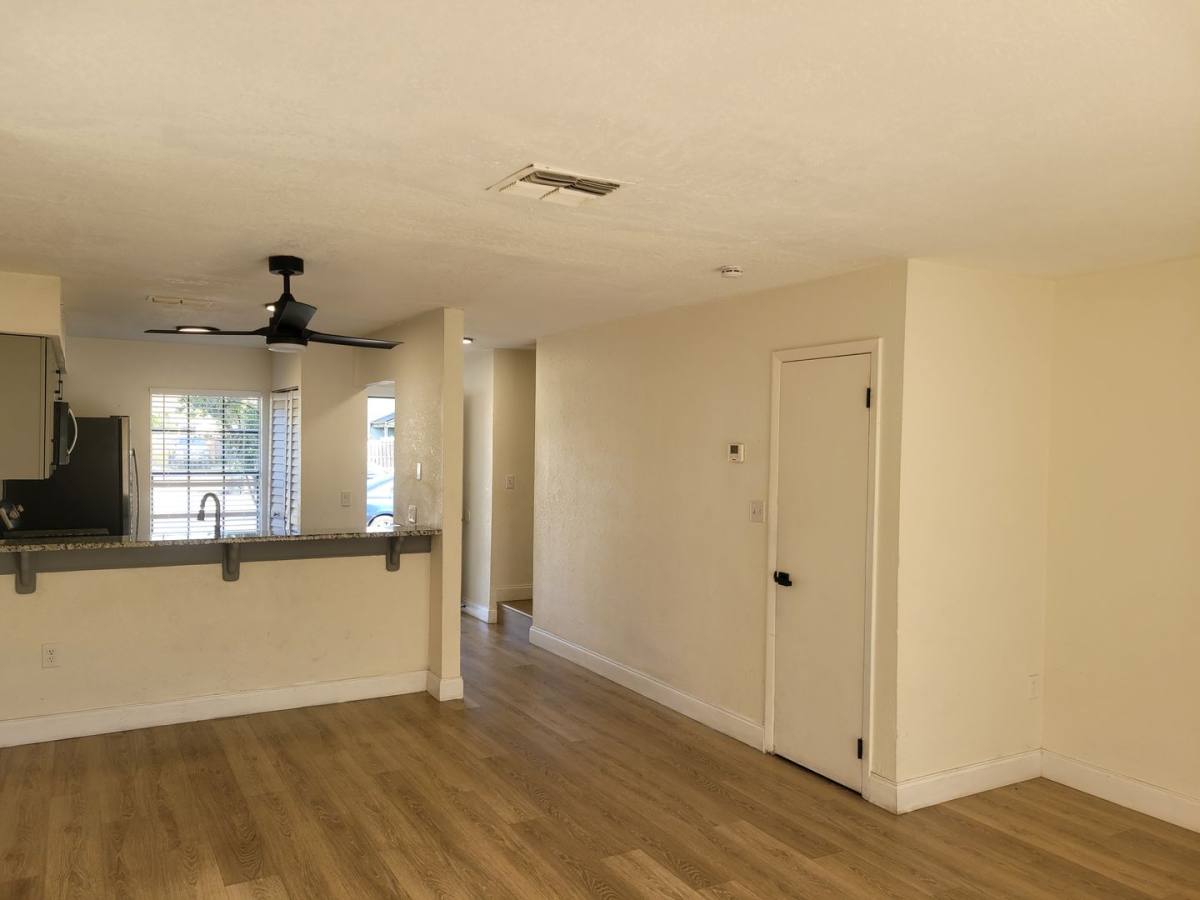 Apartment for rent at 1236 Dovehill Dr, Apopka, FL 32703