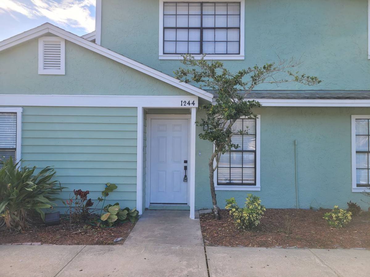 Apartment for rent at 1236 Dovehill Dr, Apopka, FL 32703
