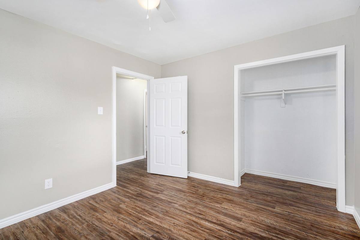 Apartment for rent at 1303 S 2nd St, Conroe, TX 77301