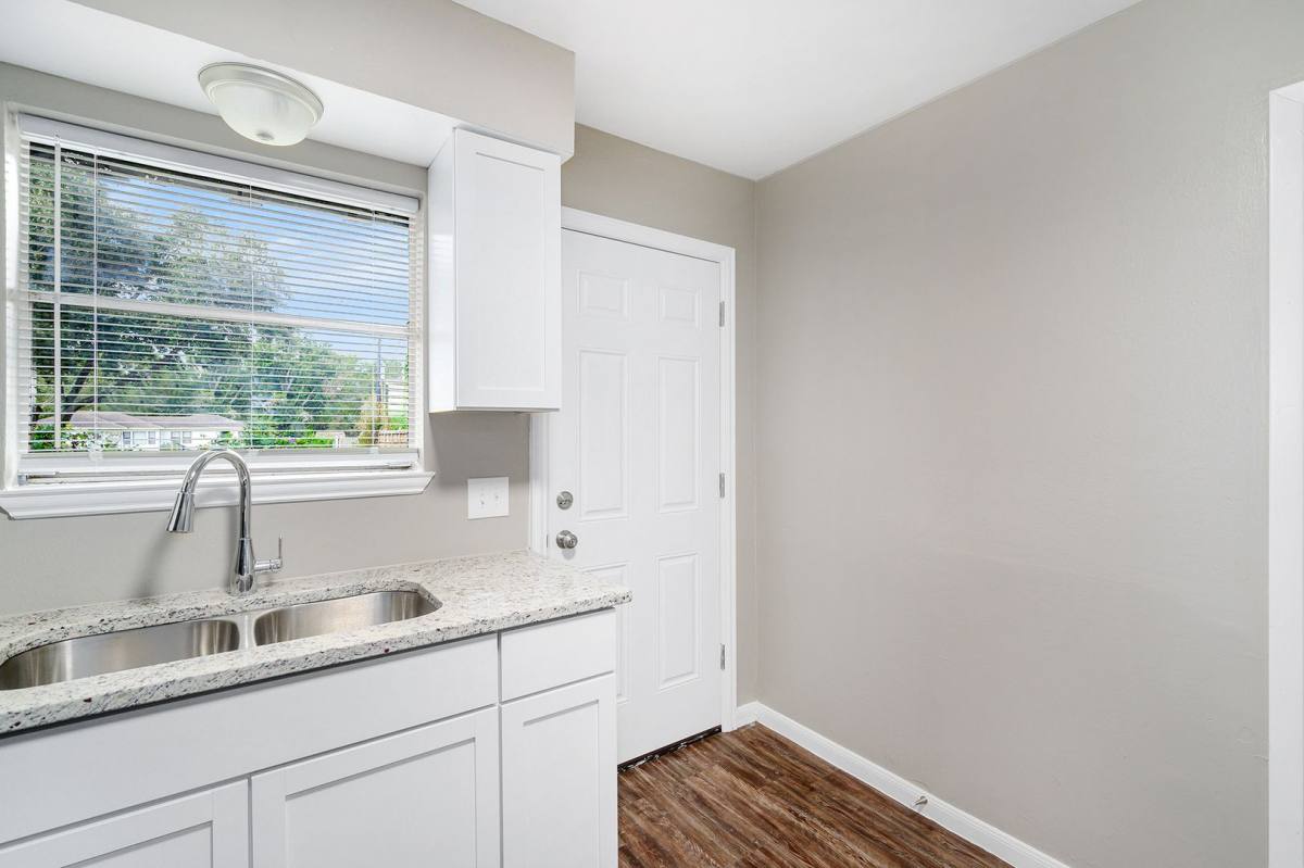 Apartment for rent at 1303 S 2nd St, Conroe, TX 77301