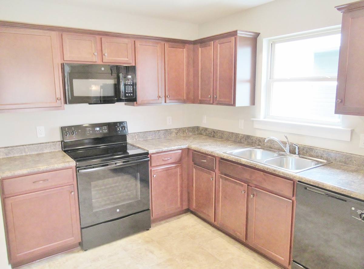 House for rent at 80 Deer Creek Dr, Odenville, AL 35120