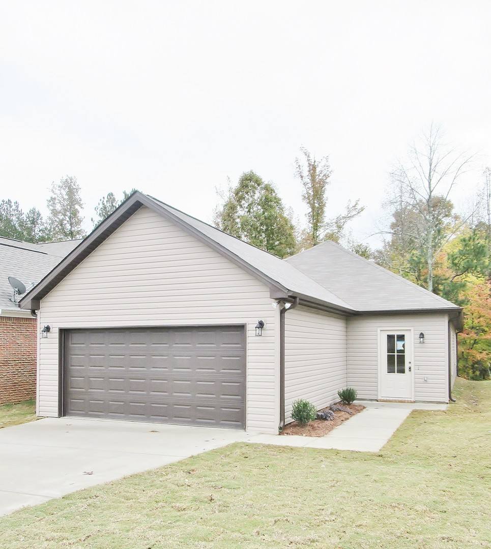 House for rent at 80 Deer Creek Dr, Odenville, AL 35120