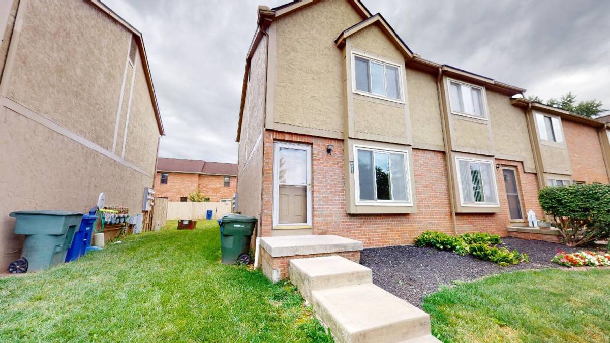 Townhouse for rent at 6468 Cranston Way, Dublin, OH 43017