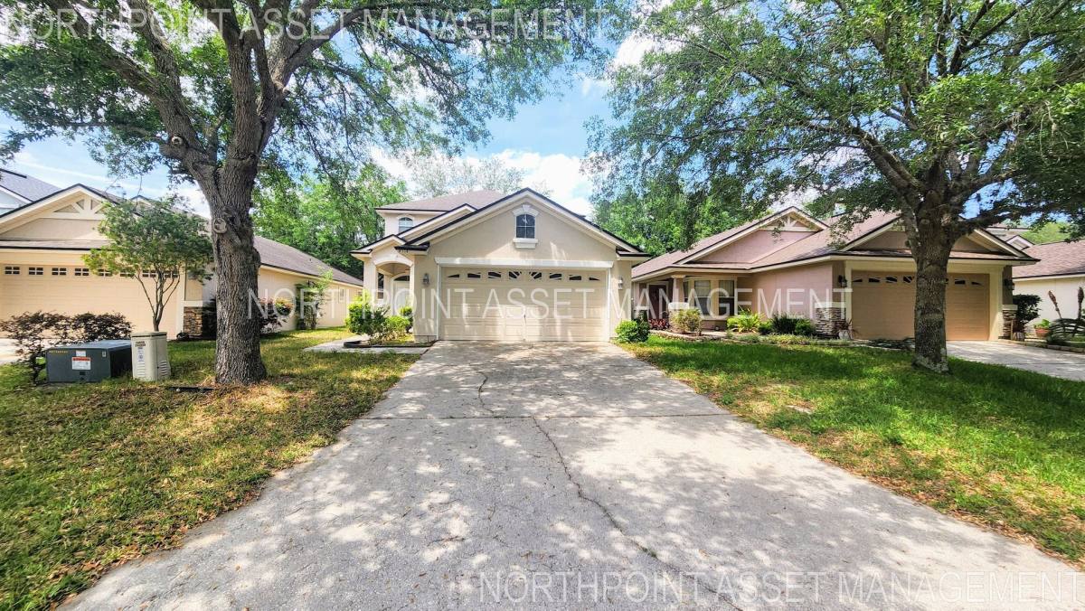 House for rent at 4114 Pebble Brooke Circle, Orange Park, FL 32065