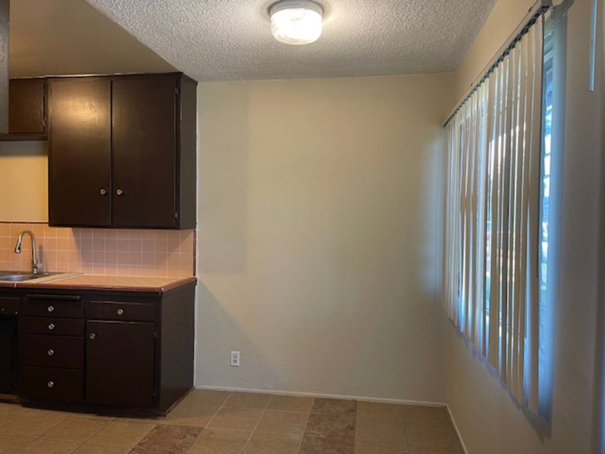 Apartment for rent at 1118 W Fay Lane, Anaheim, CA 92805