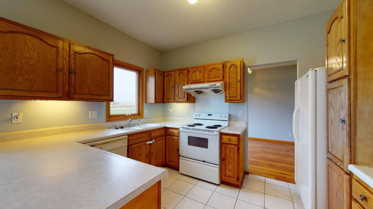 House for rent at 2504 Somerset Dr, Ames, IA 50010