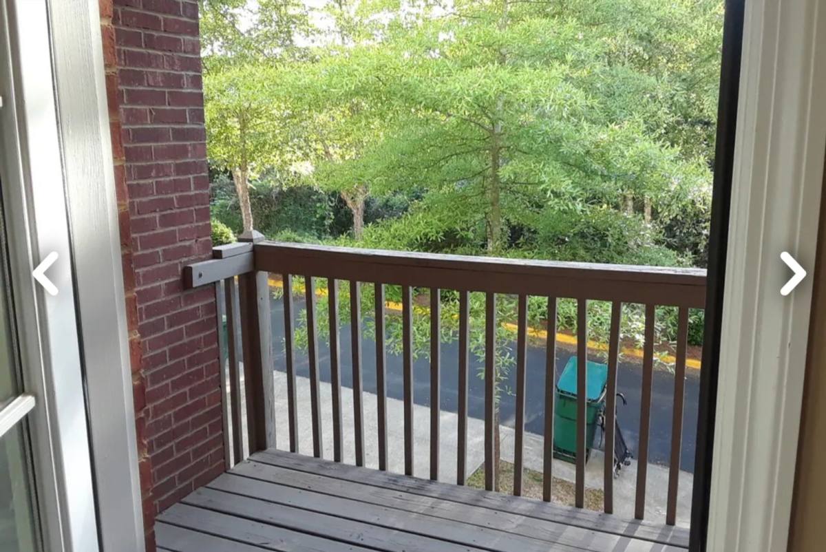 Townhouse for rent at 1293 N Dean Rd, Auburn, AL 36830