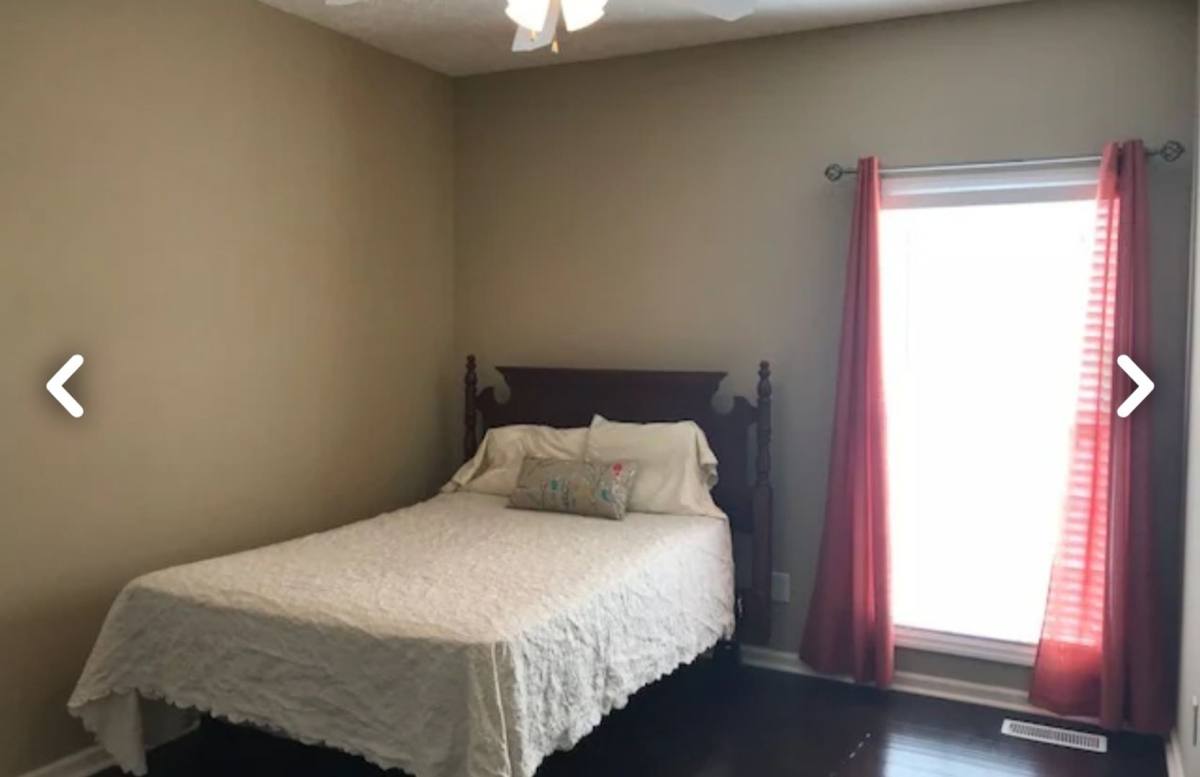 Townhouse for rent at 1293 N Dean Rd, Auburn, AL 36830