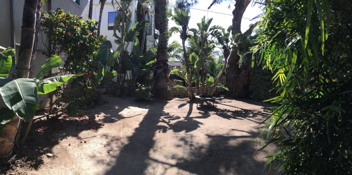 Apartment for rent at 12946 Walsh Ave, Los Angeles, CA 90066