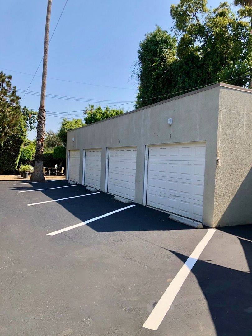 Apartment for rent at 12946 Walsh Ave, Los Angeles, CA 90066