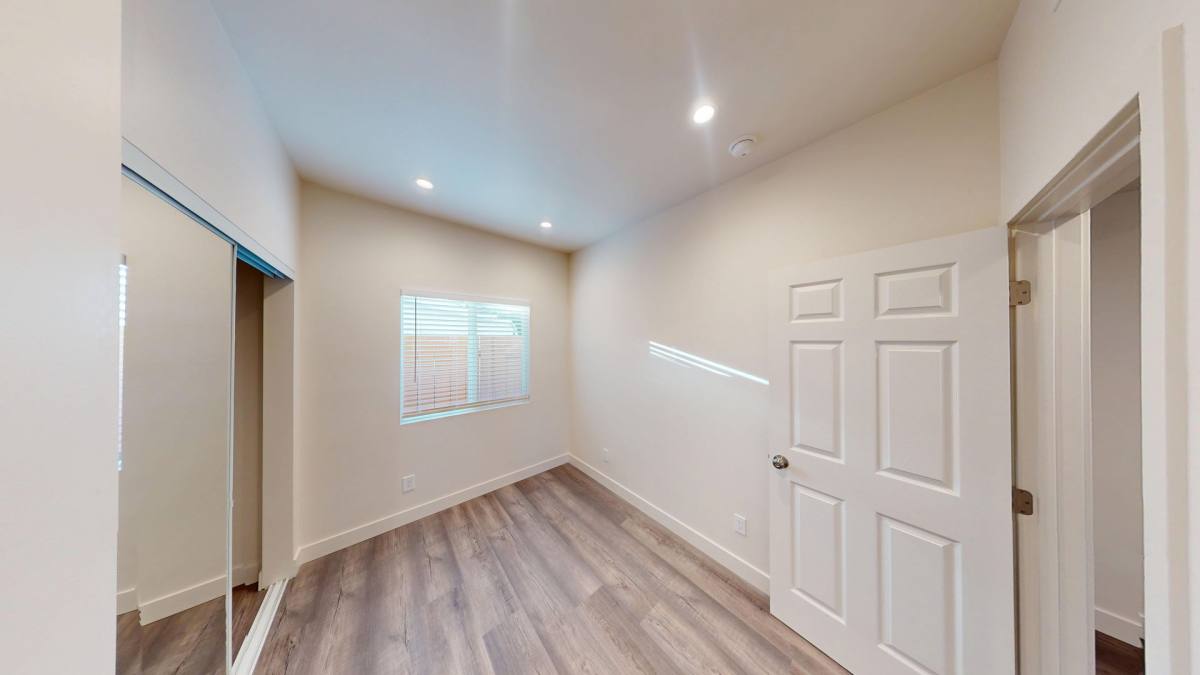 Townhouse for rent at 5106 E Falls View, San Diego, CA 92115