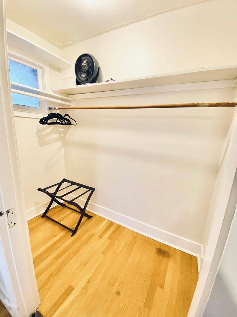 Apartment for rent at 1420 Boren Ave, Seattle, WA 98101