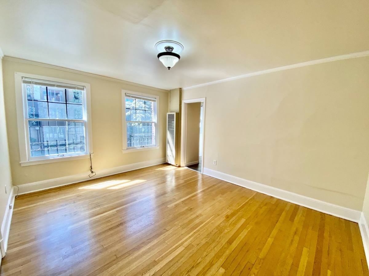 Apartment for rent at Embassy, 1420 Boren Ave, Seattle, WA 98101