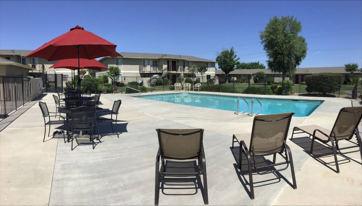 Apartment for rent at 1200 County Line Rd, Delano, CA 93215