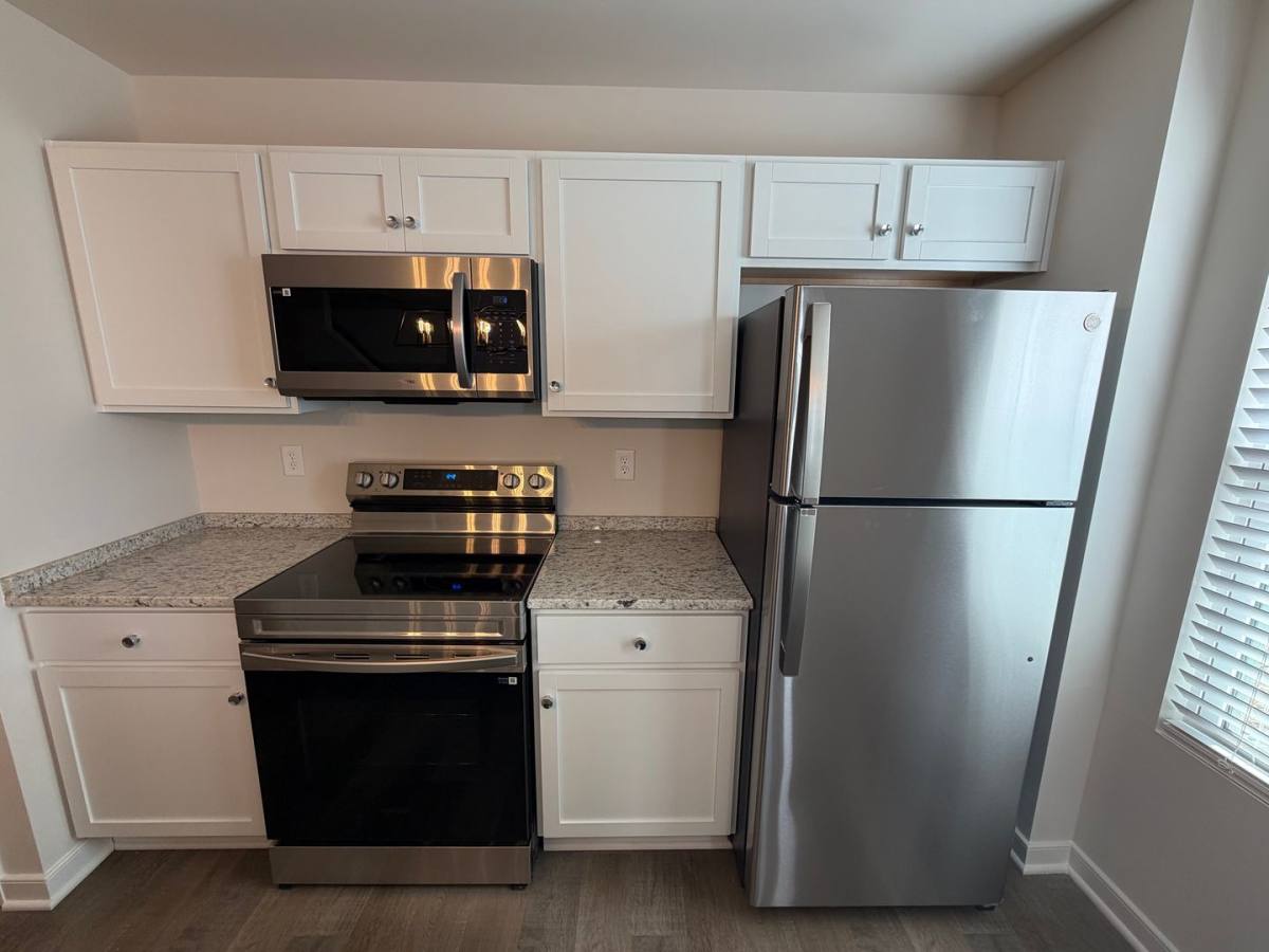 Townhouse for rent at 14711 Hancock Crest Way, Chesterfield, VA 23832
