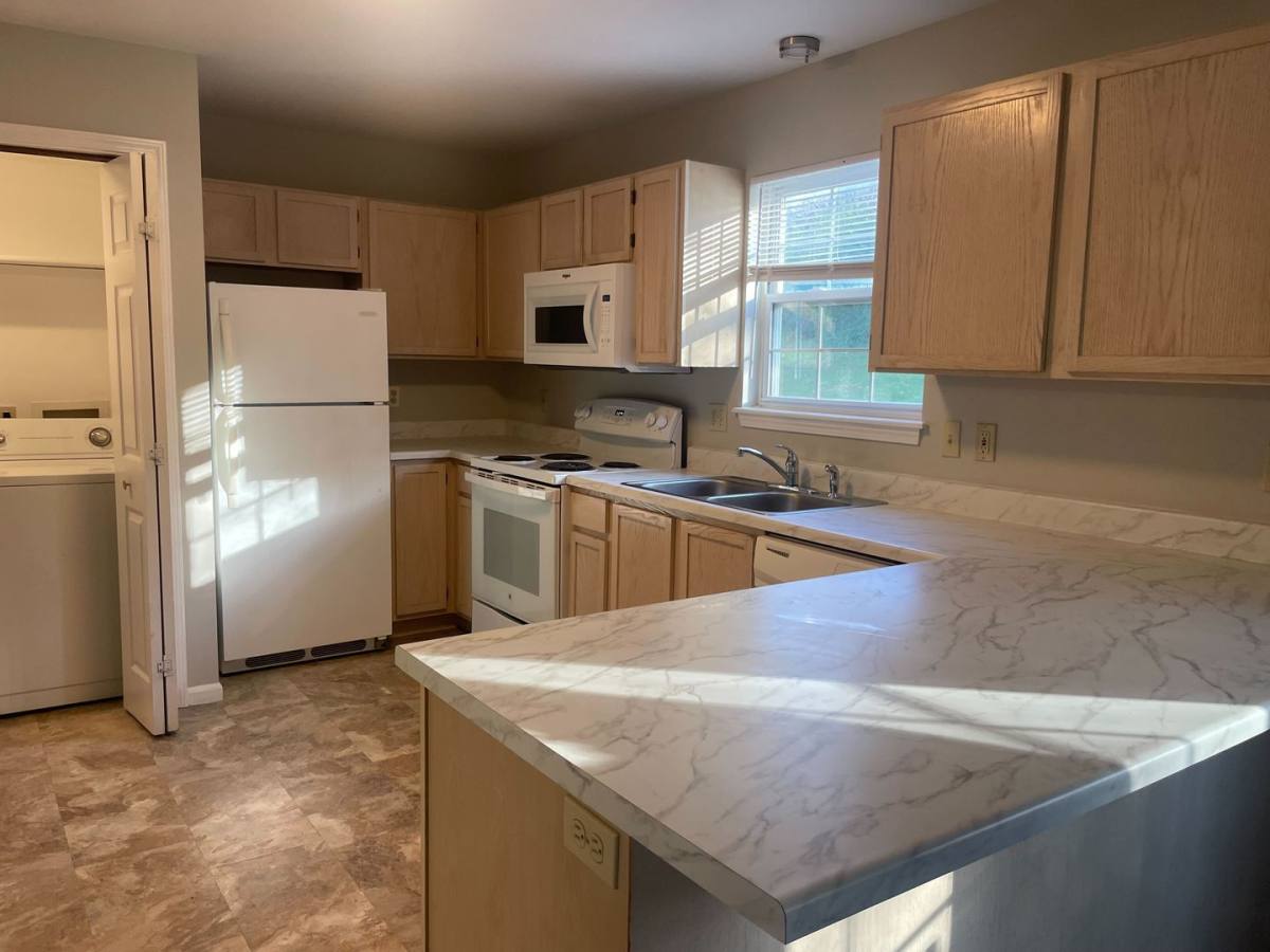 Apartment for rent at 212-214 Nikki Way, Columbia, MO 65203