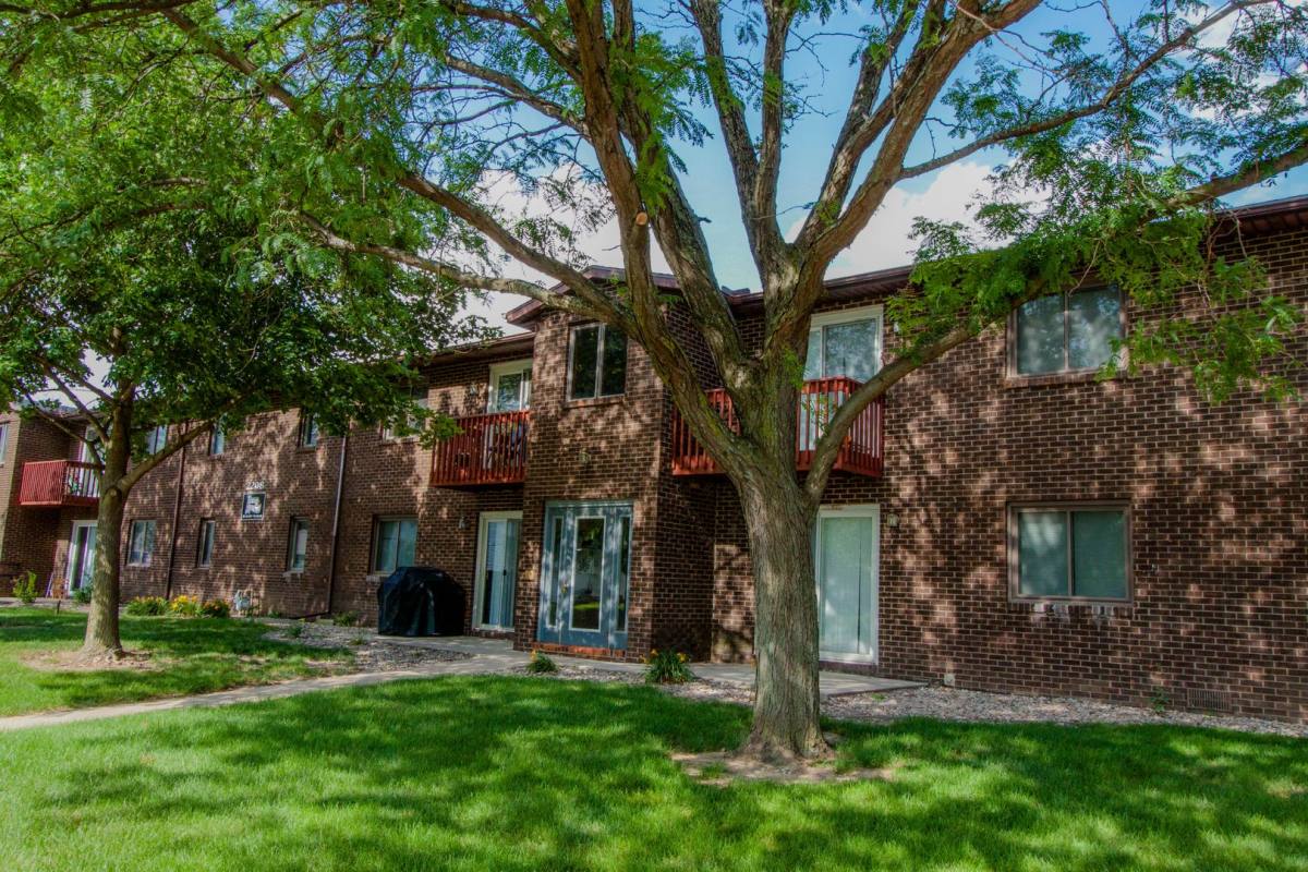 Apartment for rent at 2208 Todd Dr, Bloomington, IL 61704