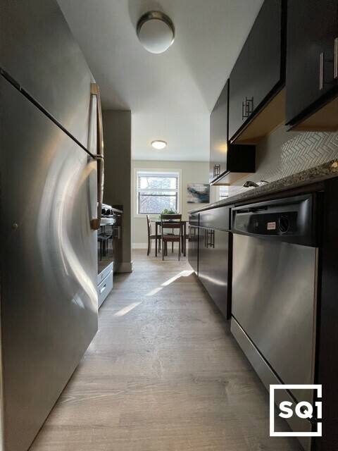 Apartment for rent at 530 W Surf St #301, Chicago, IL 60657
