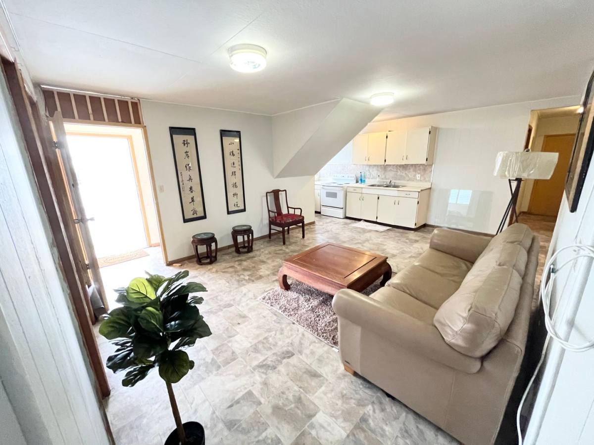 Apartment for rent at 2429 N School St, Honolulu, HI 96819
