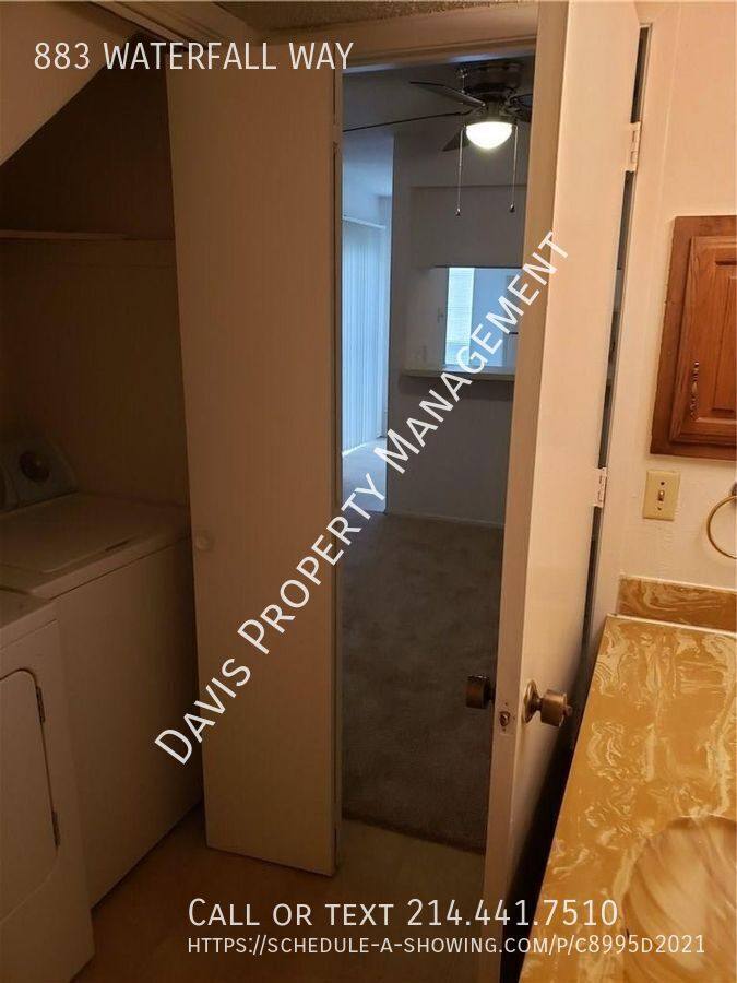 House for rent at 883 Waterfall Way, Richardson, TX 75080