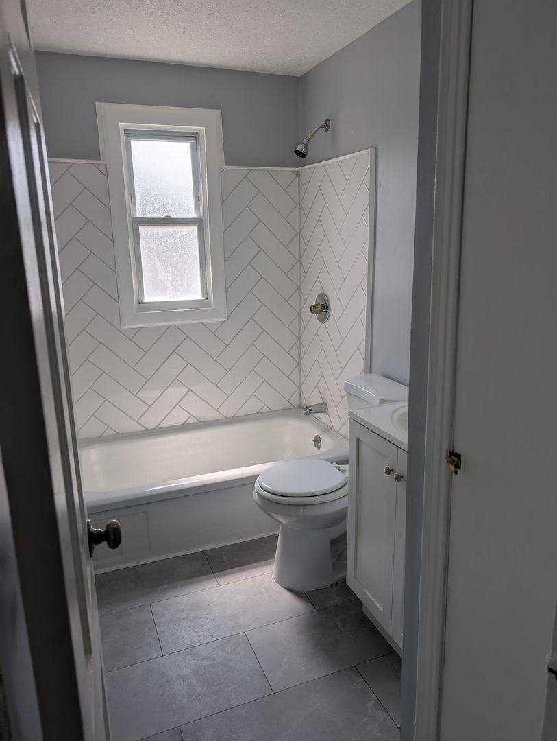 House for rent at 21000 Crystal Ave, Euclid, OH 44123
