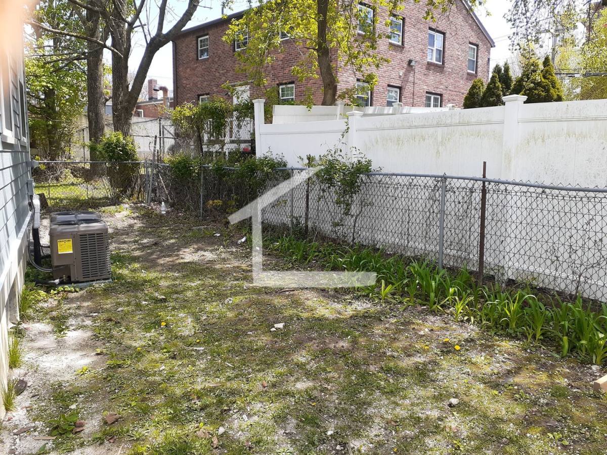 House for rent at 16 Bothwell #6, Brighton, MA 02135