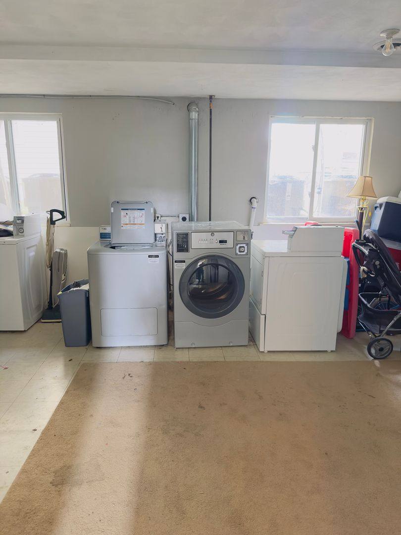 Apartment for rent at 728 W Donahue St, Eldridge, IA 52748