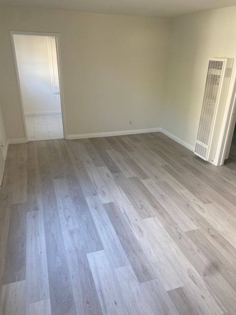 Apartment for rent at 7124 Flight Ave, Los Angeles, CA 90045